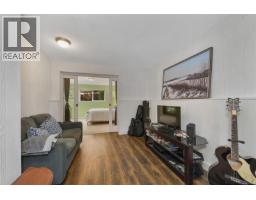 7036 Con-ada Rd, Central Saanich, BC V8M1E7 Photo 33