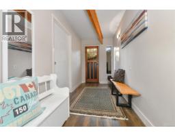7036 Con-ada Rd, Central Saanich, BC V8M1E7 Photo 30