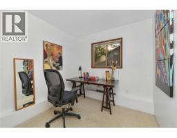 7036 Con-ada Rd, Central Saanich, BC V8M1E7 Photo 37