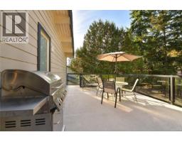 7036 Con-ada Rd, Central Saanich, BC V8M1E7 Photo 42