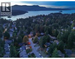 7036 Con-ada Rd, Central Saanich, BC V8M1E7 Photo 55