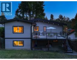 7036 Con-ada Rd, Central Saanich, BC V8M1E7 Photo 56
