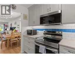 Foyer - 3850 Argyle Avenue Unit# 17, Vernon, BC V1T8K9 Photo 8
