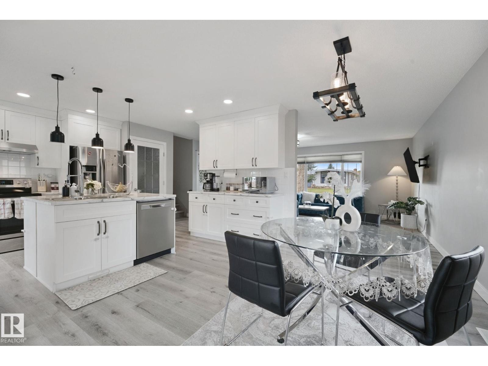 14223 83 Street NW, photo 11