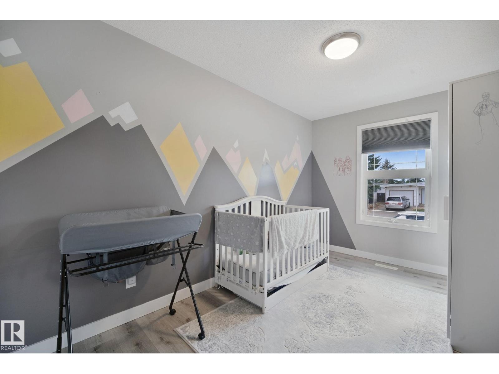 14223 83 Street NW, photo 21