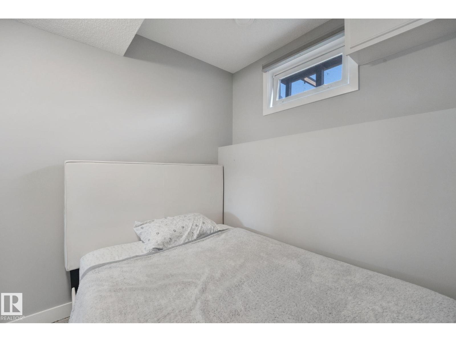 14223 83 Street NW, photo 28