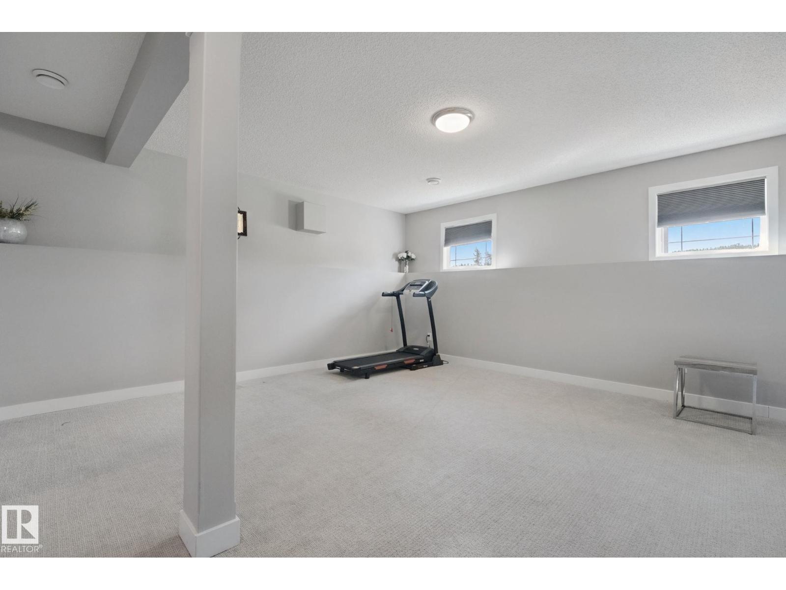 14223 83 Street NW, photo 30