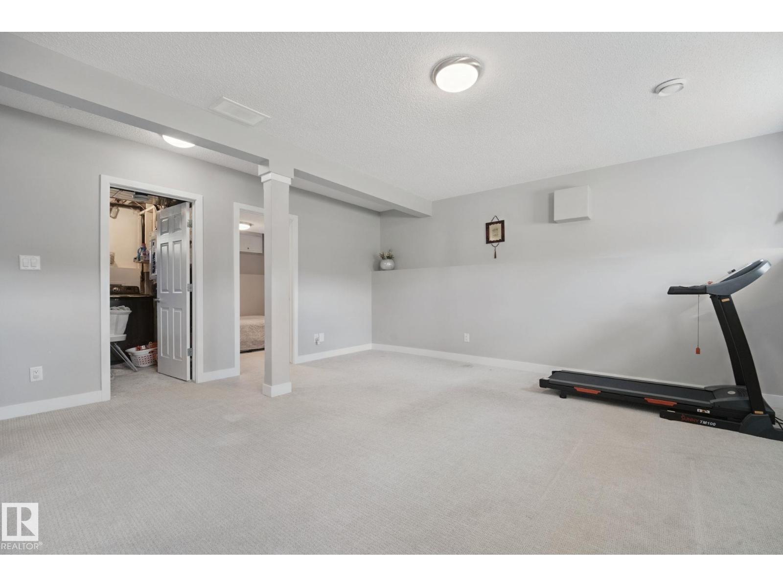 14223 83 Street NW, photo 31