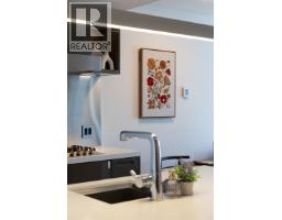 1902 777 Richards Street, Vancouver, BC V6B0M6 Photo 12