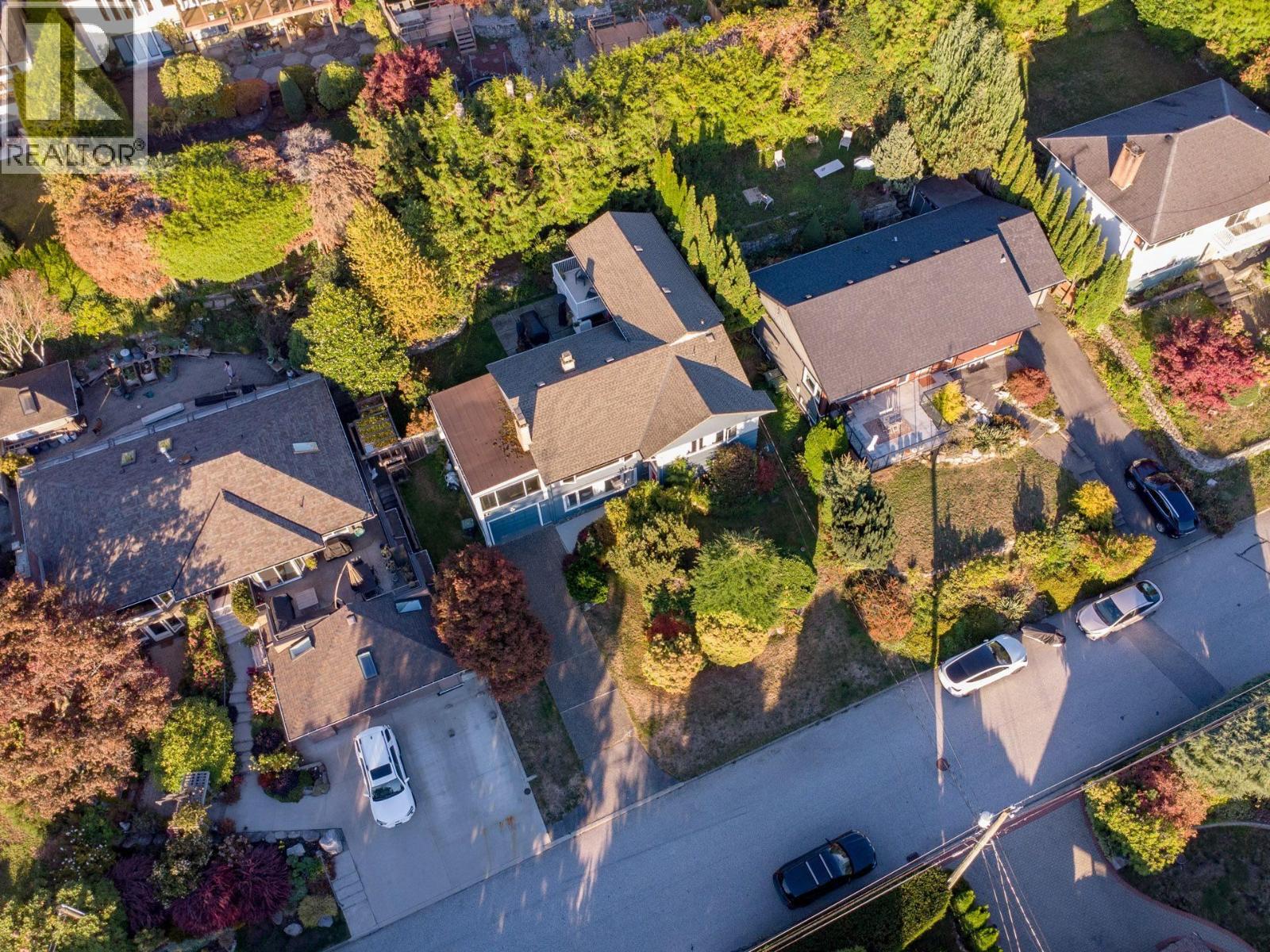 Photo of 674 BLUERIDGE AVENUE 37