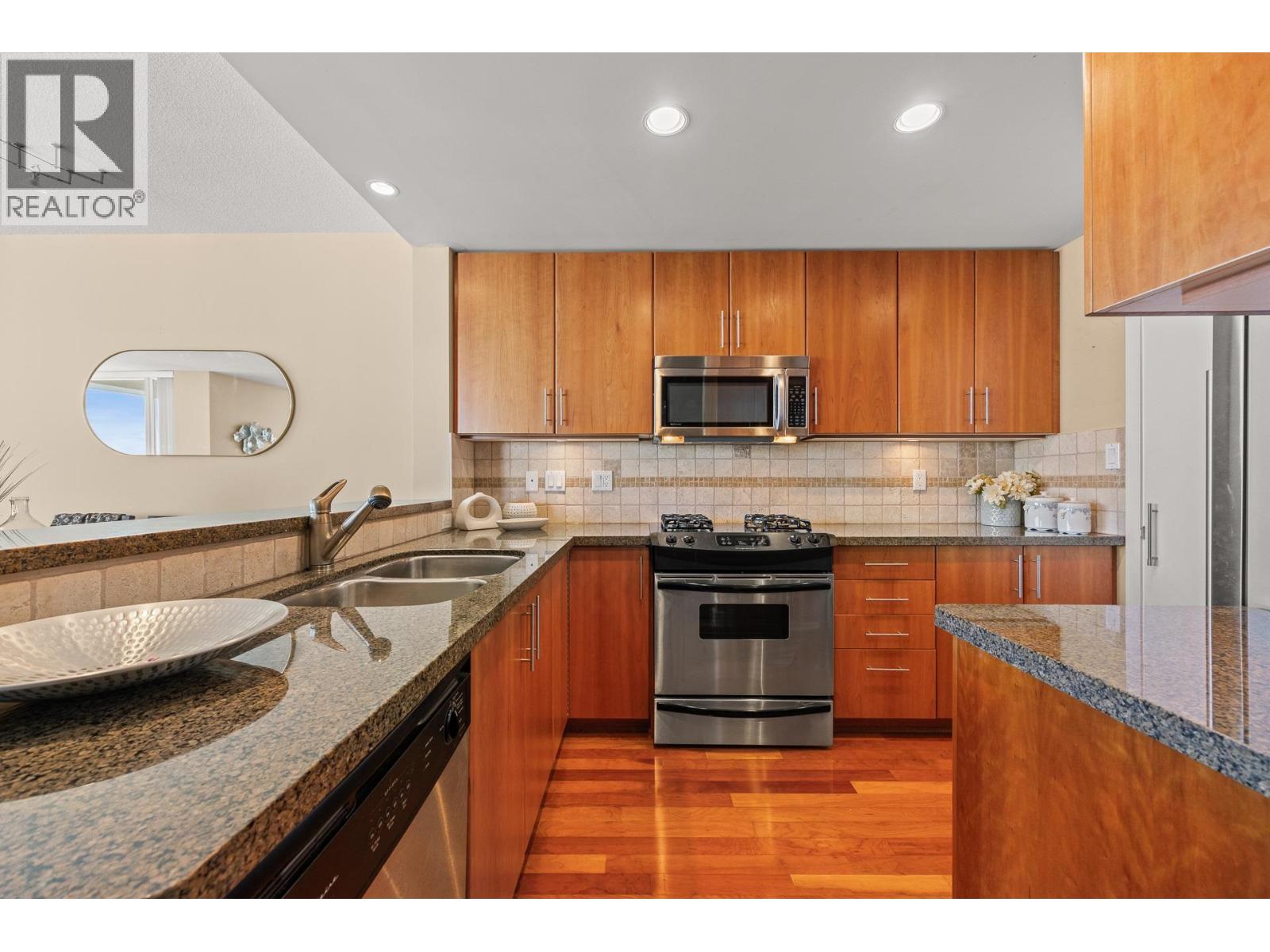 1204 1483 W 7TH AVENUE, Vancouver - Image 1