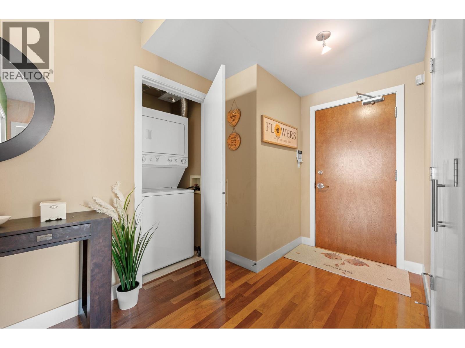 1204 1483 W 7TH AVENUE, Vancouver - Image 1