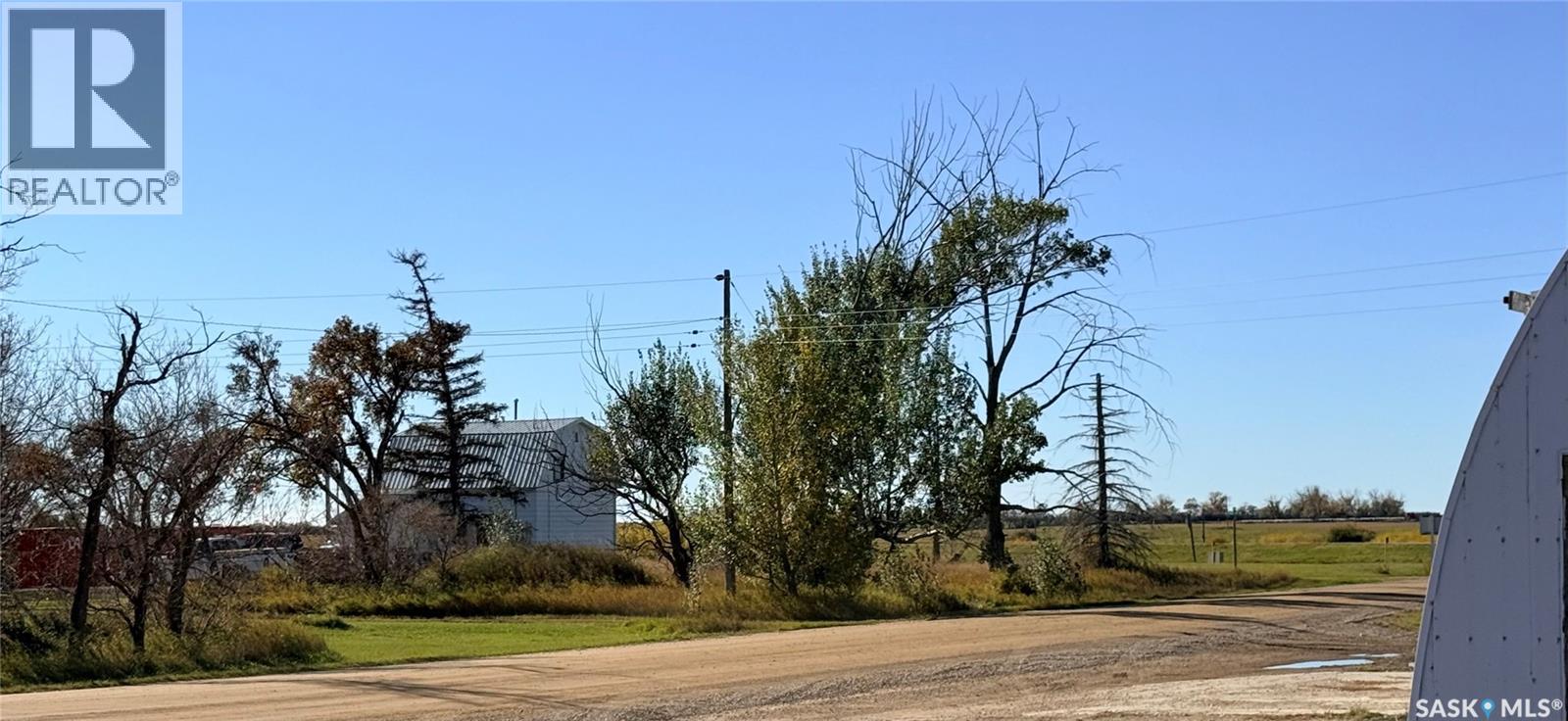 - 1st STREET W, Coteau Rm No. 255 — photo 8