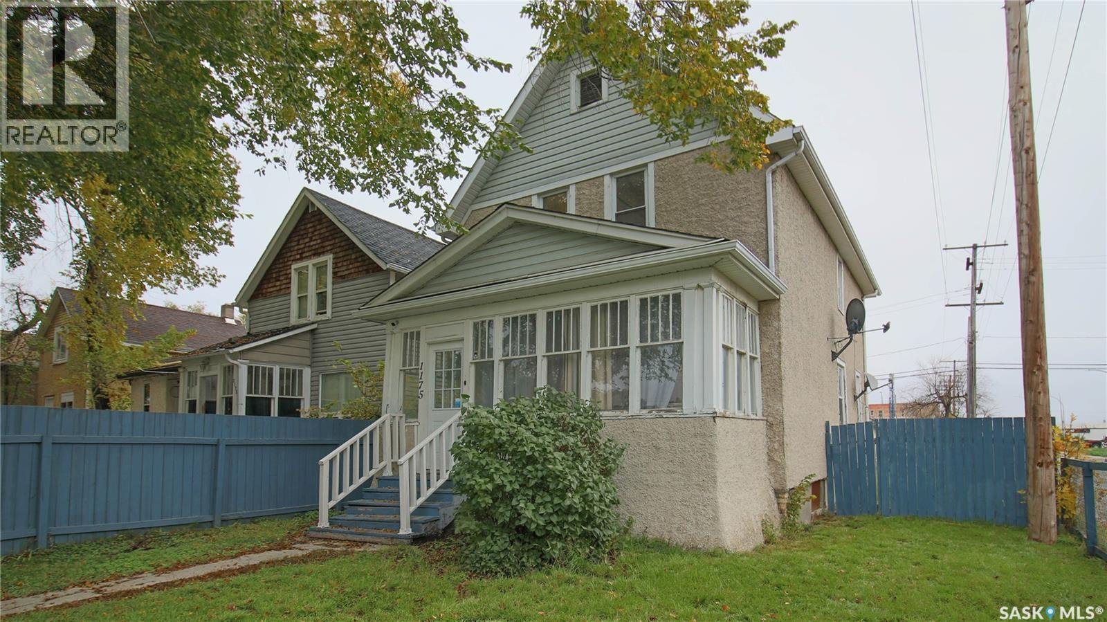 1175 Rae STREET - 34
