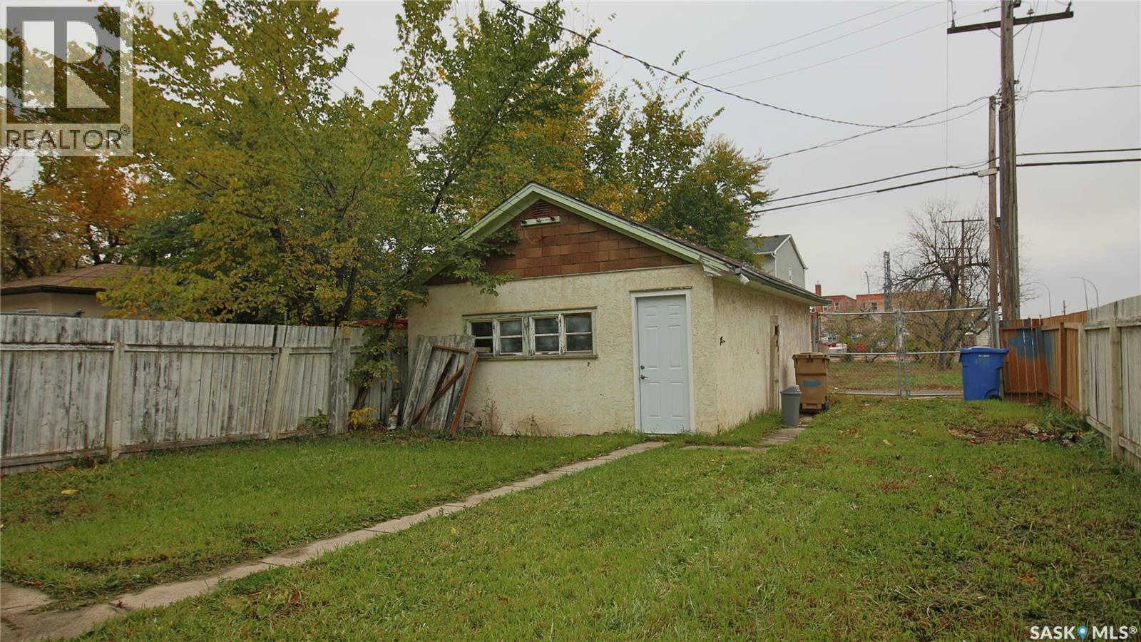 1175 Rae STREET, Regina — photo 36