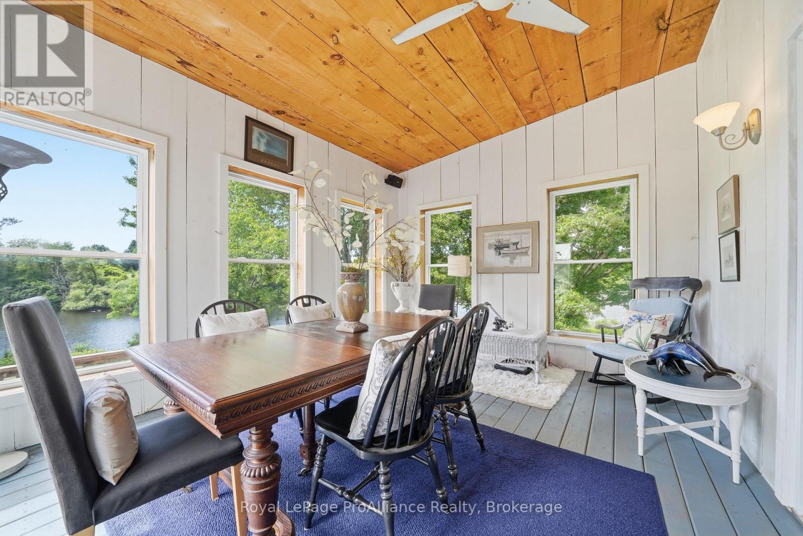 2925 County Road 10, Prince Edward County, ON photo 27