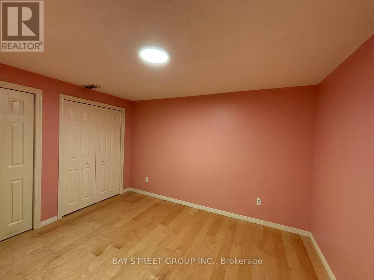 20 Meadowlands Boulevard — photo 17