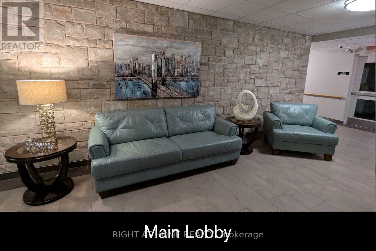 411- 141 Vansickle Road, St. Catharines, ON photo 3
