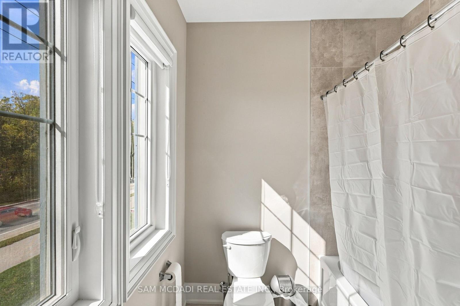 319 Eaton Street — photo 30