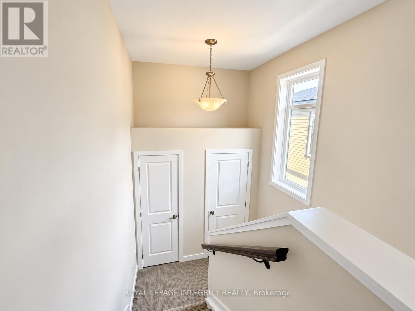 409 Jewelwing Pvt — photo 7