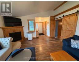 Foyer - 456 Millhaven Road, Loyalist, ON K0H2H0 Photo 10