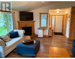 Laundry room - 456 Millhaven Road, Loyalist, ON K0H2H0 Photo 8
