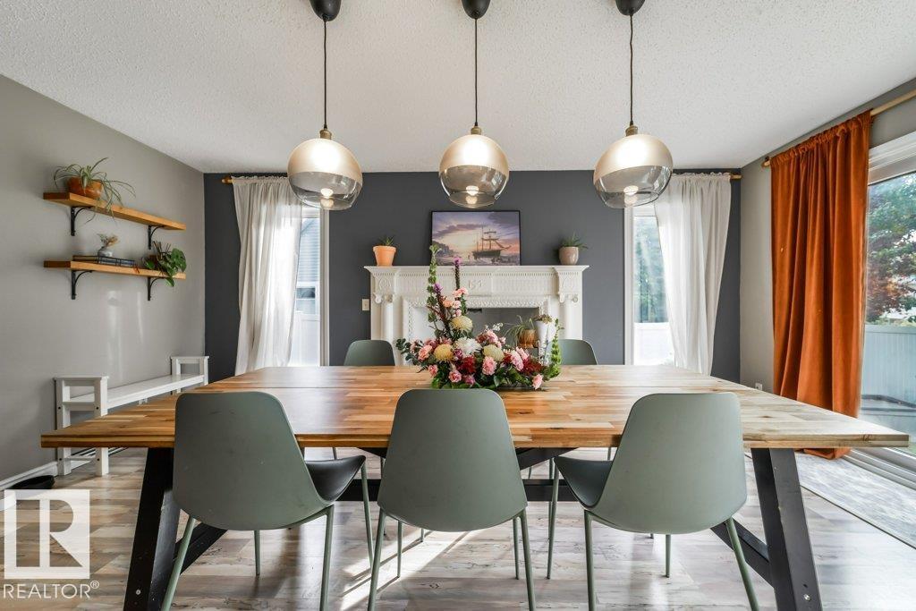3815 36 AV NW - 14