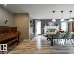 3815 36 Av Nw, Edmonton, AB T6L5R8 Photo 9