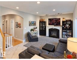 1036 Holgate Pl Nw Nw, Edmonton, AB T6R2T7 Photo 13