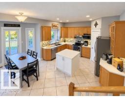 1036 Holgate Pl Nw Nw, Edmonton, AB T6R2T7 Photo 15
