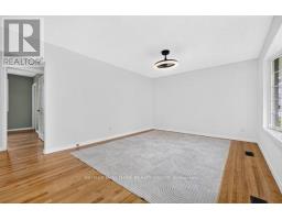Bedroom 3 - 2524 Hopkins Road, Ottawa, ON K2B7X7 Photo 7