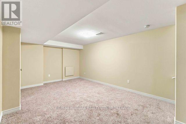50 SHIPVIEW COURT - 23