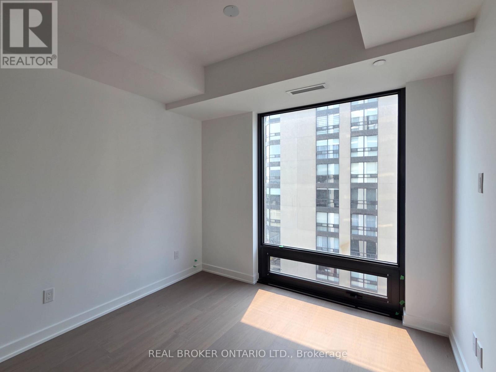 89 Montclair Avenue — photo 10