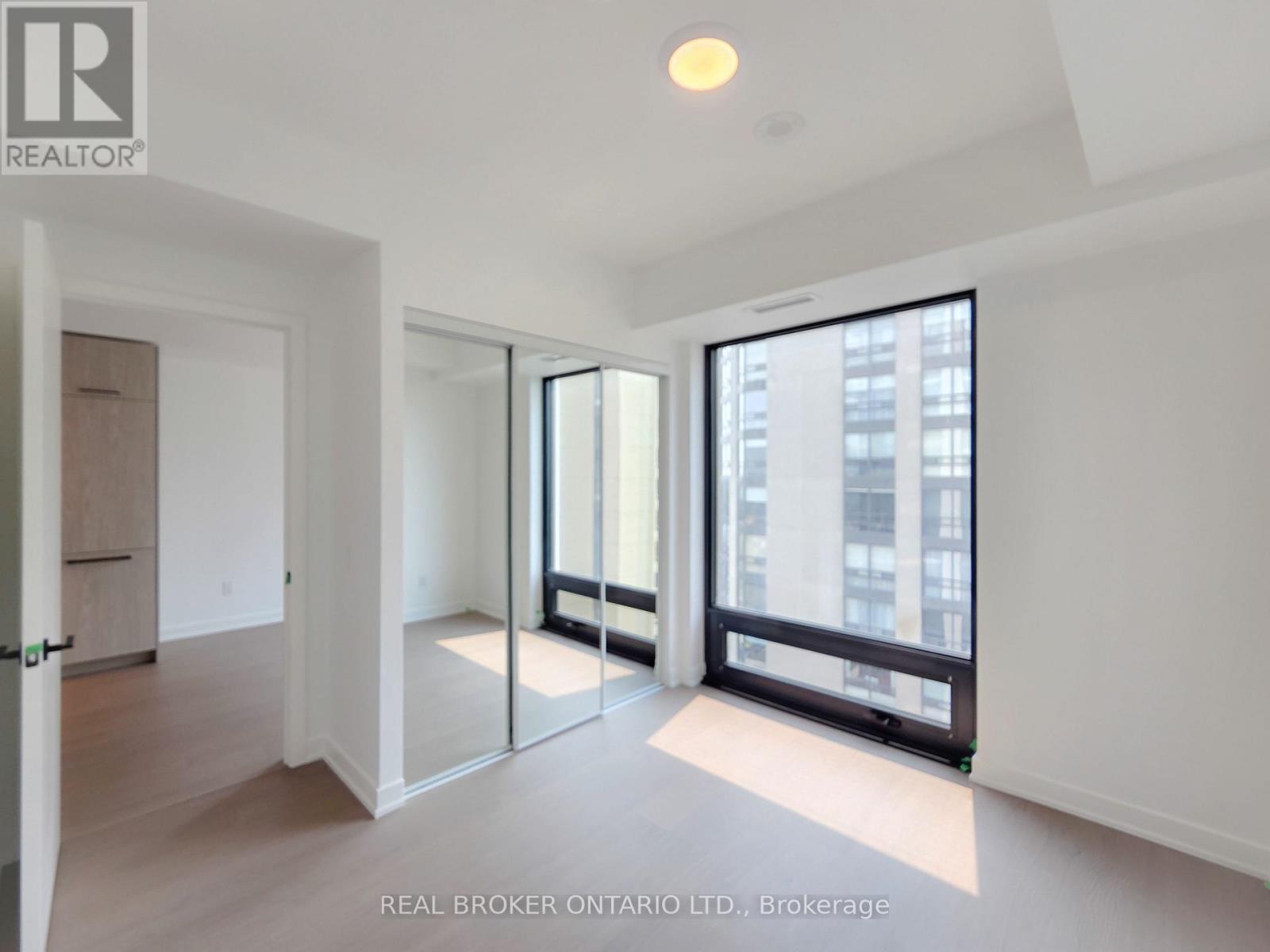 89 Montclair Avenue — photo 12