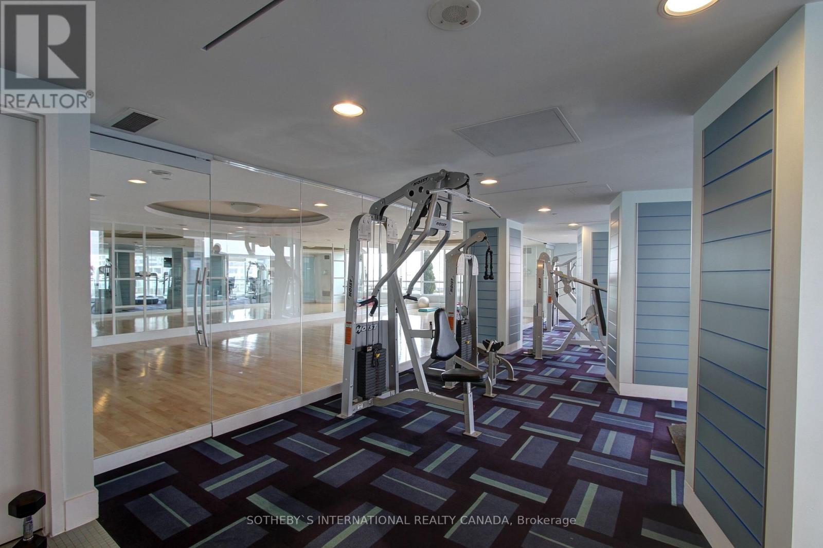 18 Yonge Street — photo 25