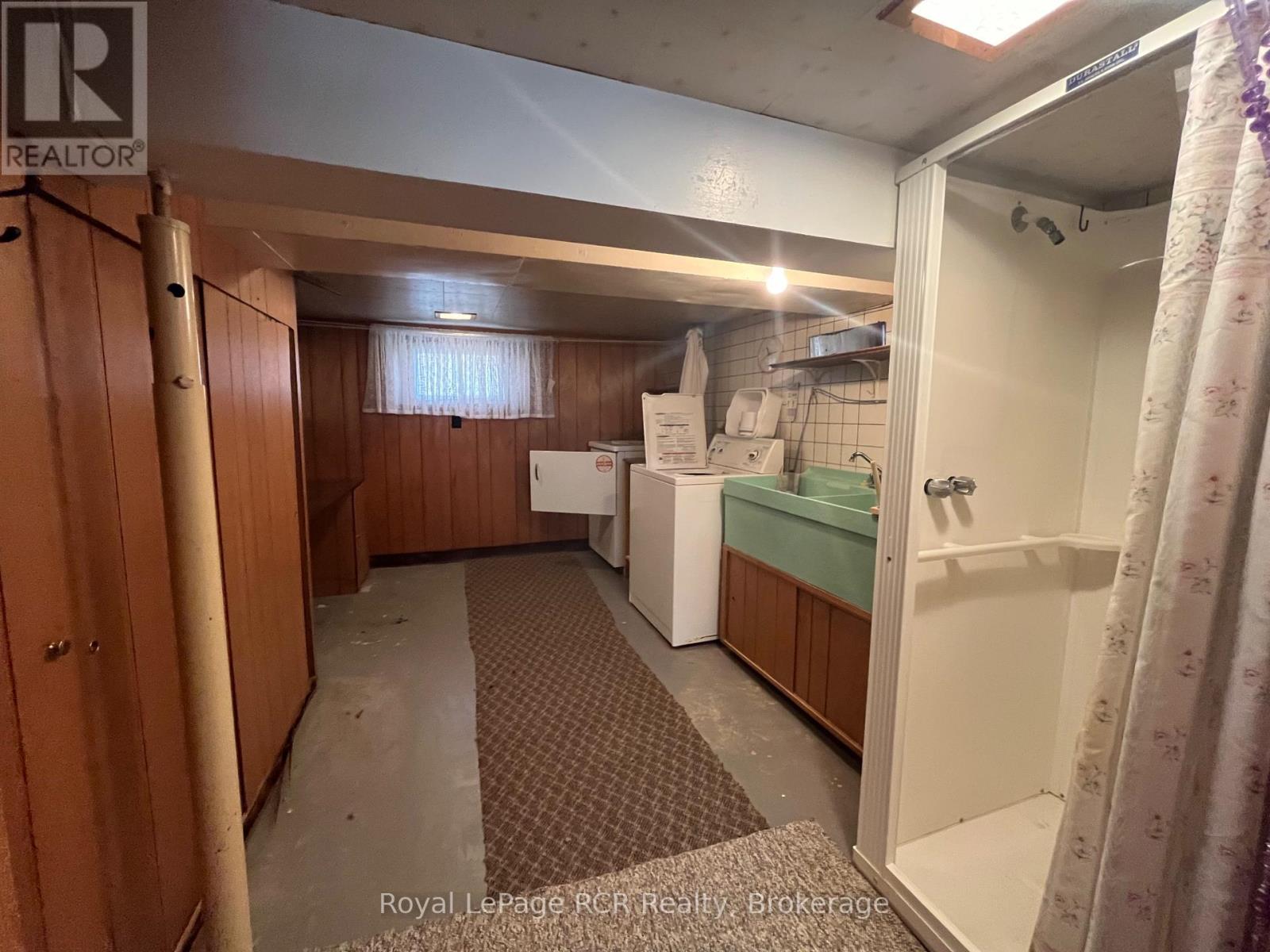 582 12TH AVE AVENUE N - 37