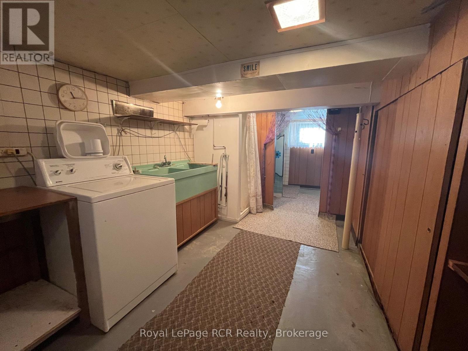 582 12th Ave Avenue North — photo 39