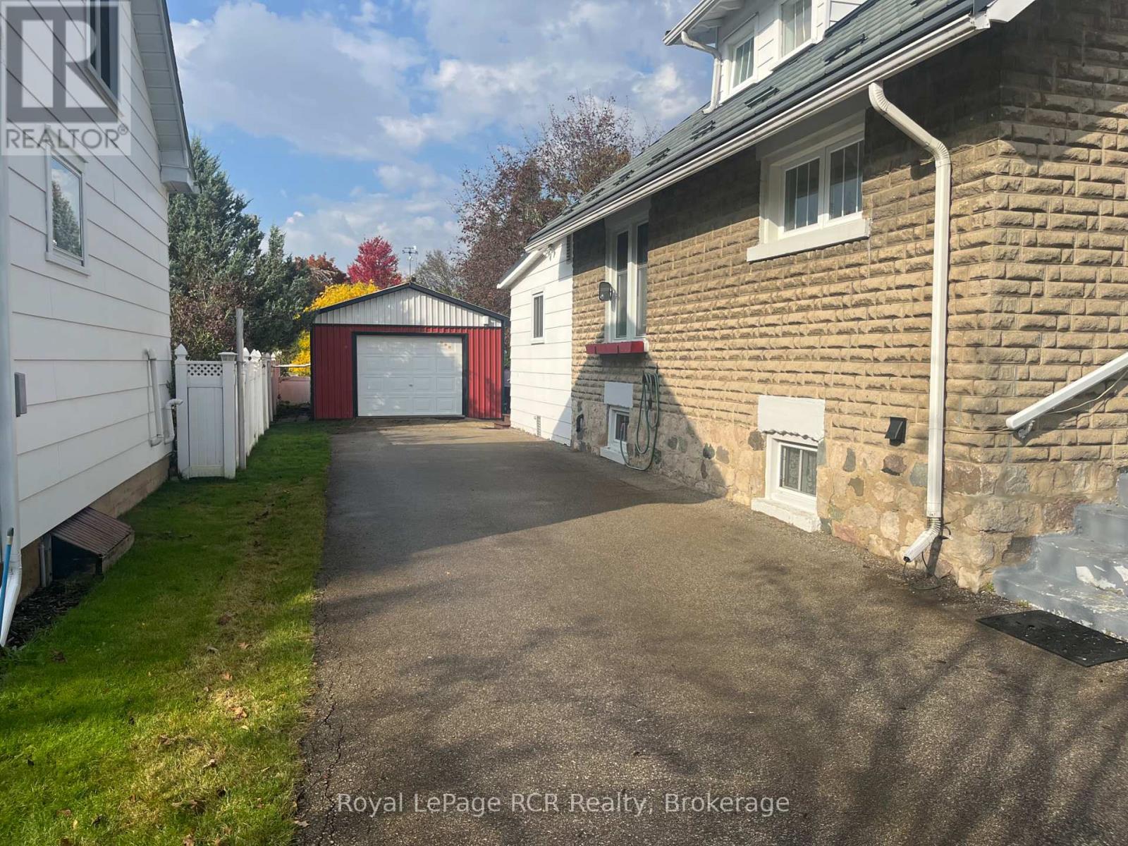582 12TH AVE AVENUE N - 5