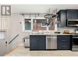11 Summerglade Drive, Toronto, ON M1S1W8 Photo 16