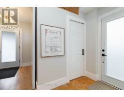 16 Pine Crescent, Toronto, ON M4E1L2 Photo 15