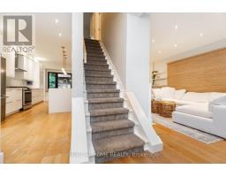 16 Pine Crescent, Toronto, ON M4E1L2 Photo 18