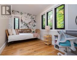 16 Pine Crescent, Toronto, ON M4E1L2 Photo 21