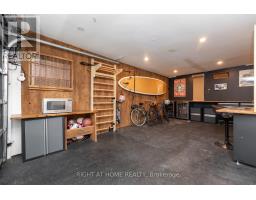 16 Pine Crescent, Toronto, ON M4E1L2 Photo 32