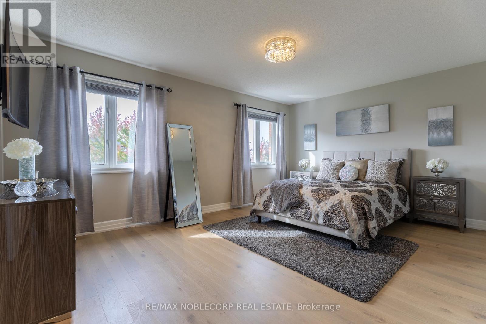 2189 Galloway Street, Innisfil, ON photo 20