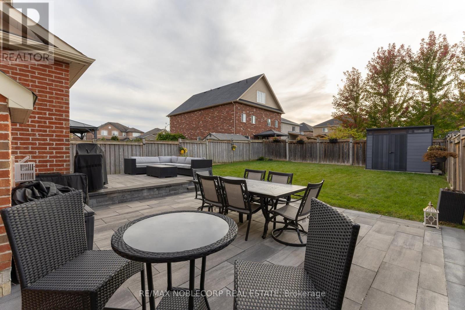 2189 GALLOWAY STREET - 39