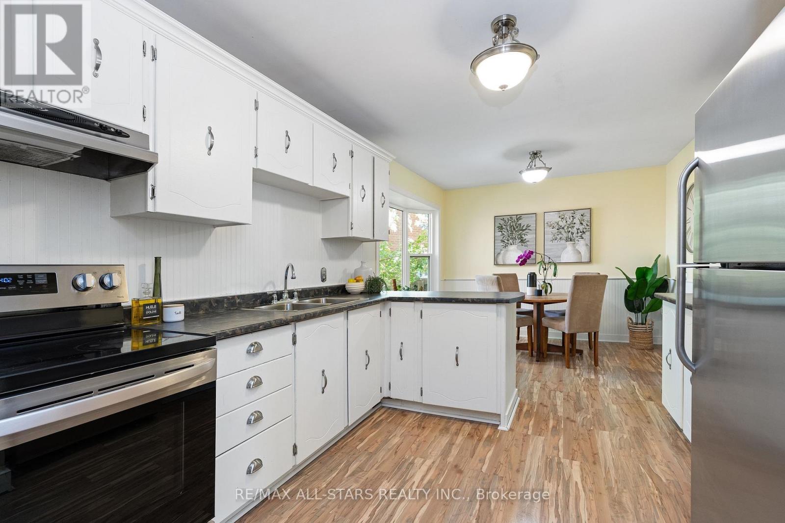 209 Malton Road, Newmarket, ON photo 8