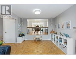 209 Malton Road, Newmarket, ON L3Y5X3 Photo 17