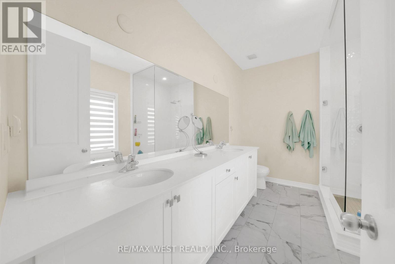 201 Bellefond Street, Vaughan, ON photo 21