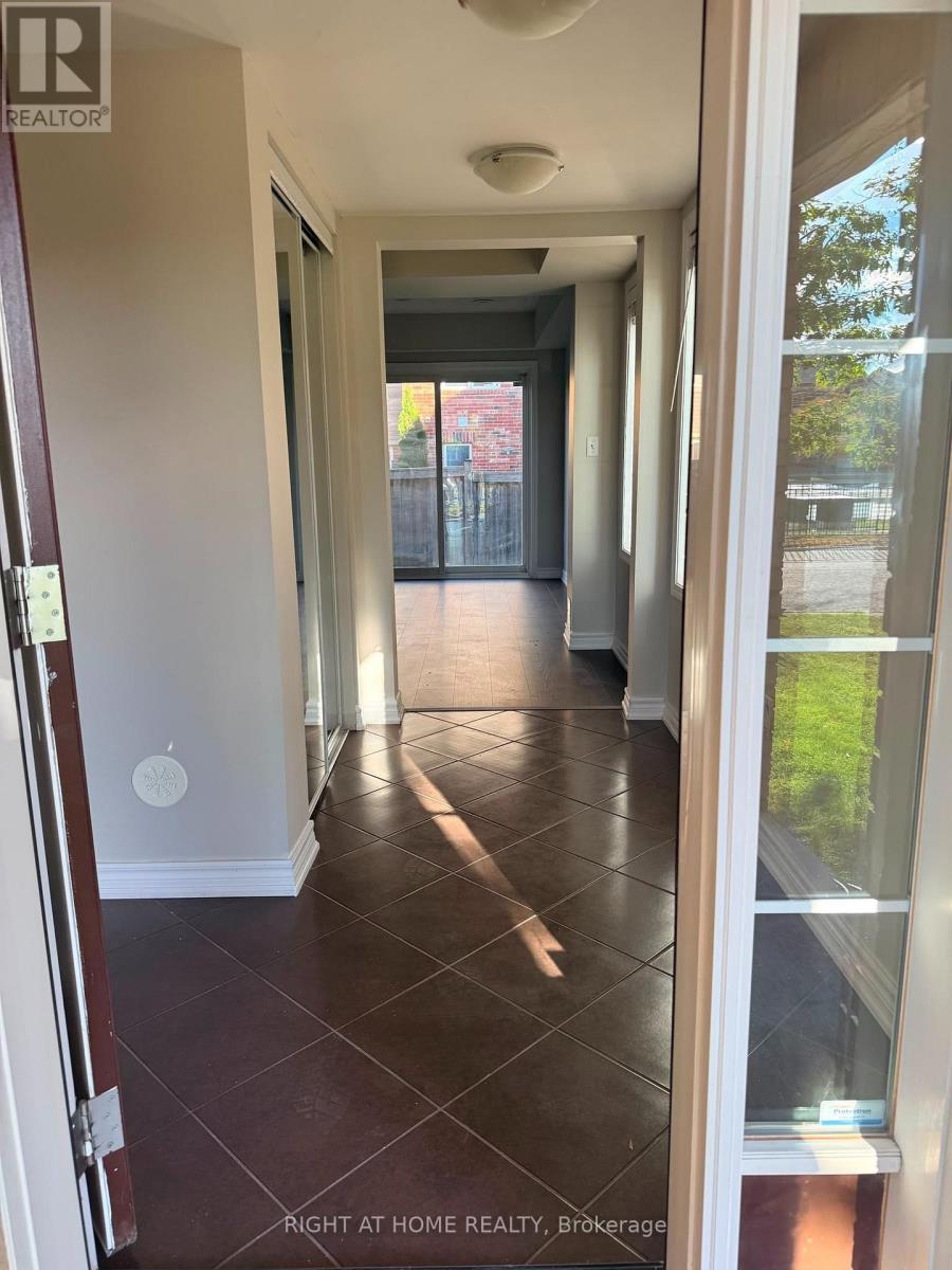 13 Lanternlight Lane — photo 32