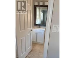 13 Lanternlight Lane, Brampton, ON L7A0T3 Photo 12